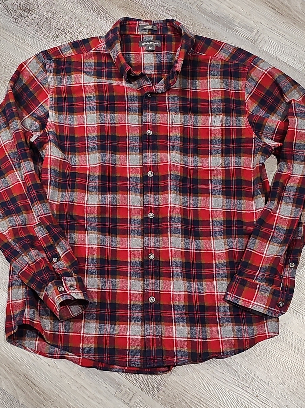 Eddie Bauer Flannel Red Navy Plaid Button-Down Shirt L